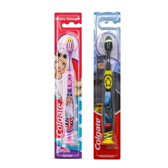 Colgate Barbie Batman 5+ Ekstra Yumuşak Çocuk Diş Fırçası